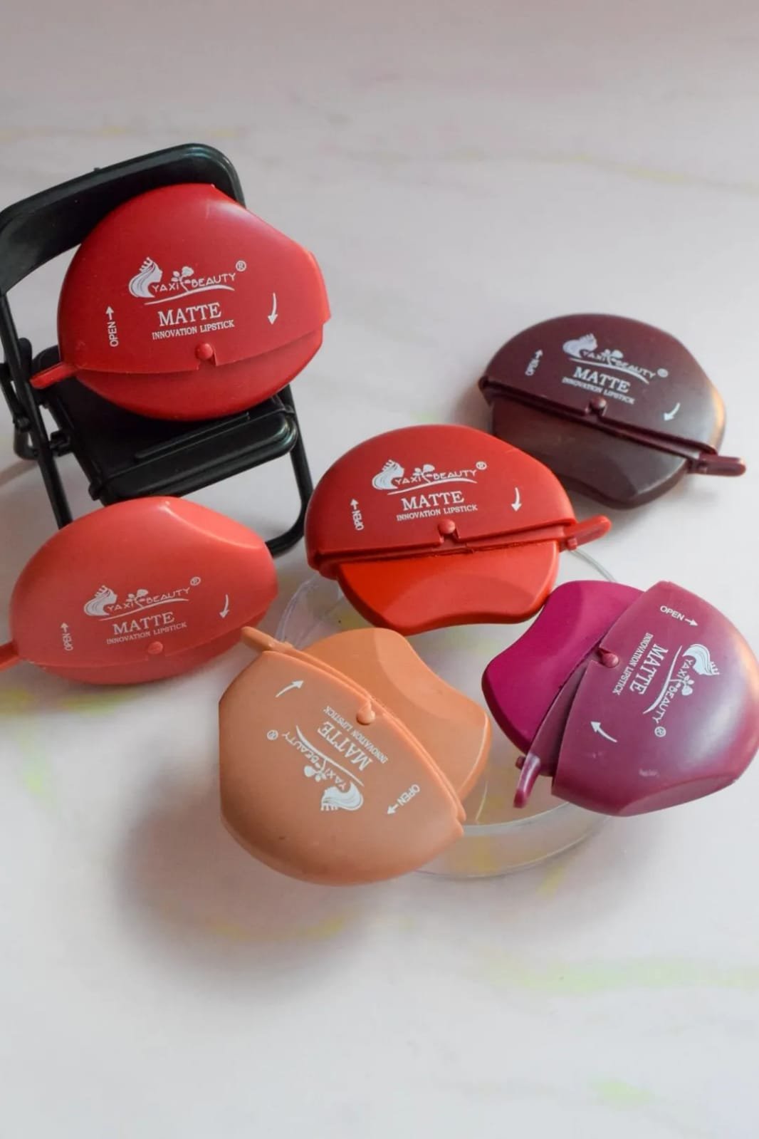Yaxi Lip Design Solid Lipstick - Image 5